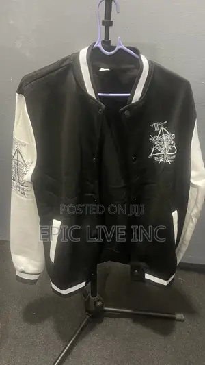 Sweat Jacket With Zip