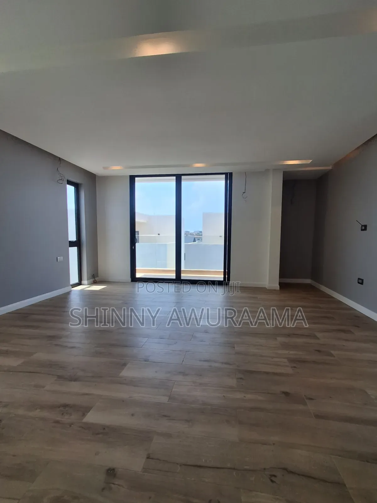 4bdrm House in Dzorwulu for sale