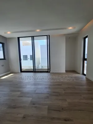 4bdrm House in Dzorwulu for sale