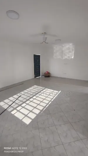 2bdrm Apartment in Ofankor for rent