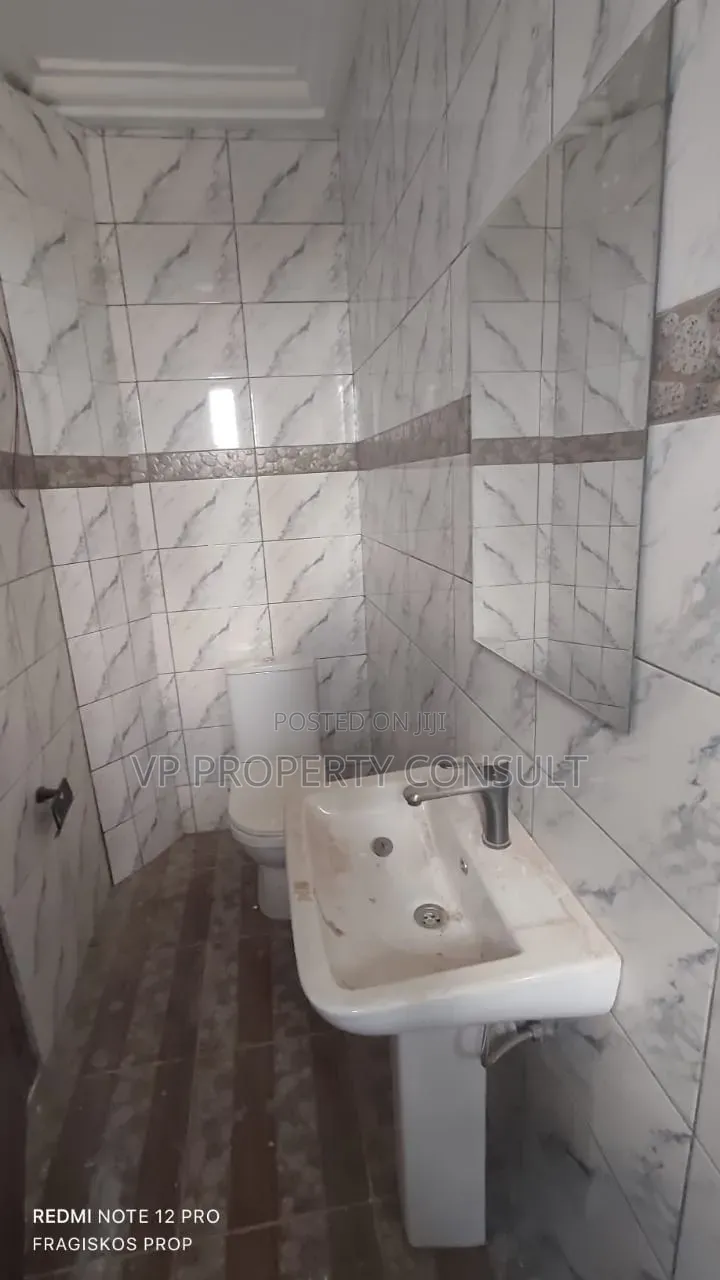 2bdrm Apartment in Ofankor for rent