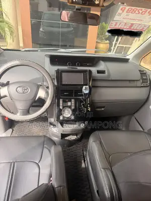 Toyota Voxy 2012 Blue