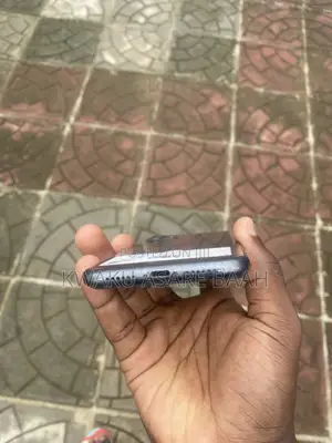Apple iPhone 11 64 GB Black