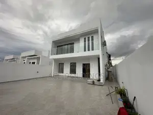 4bdrm Mansion in East Legon Hills for sale