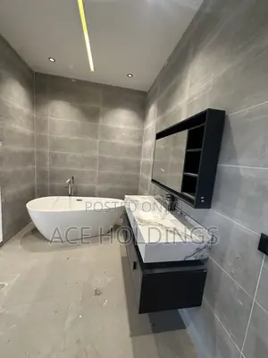 4bdrm Mansion in East Legon Hills for sale