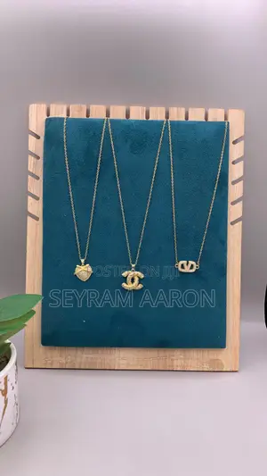Ladies Necklace