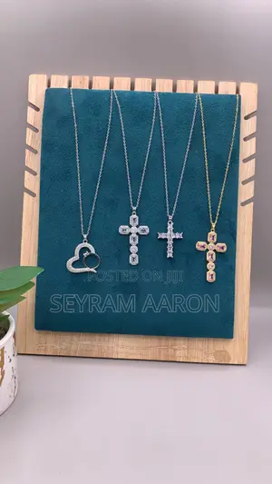 Ladies Necklace