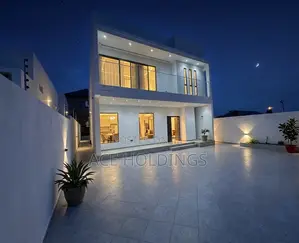4bdrm Mansion in East Legon Hills for sale