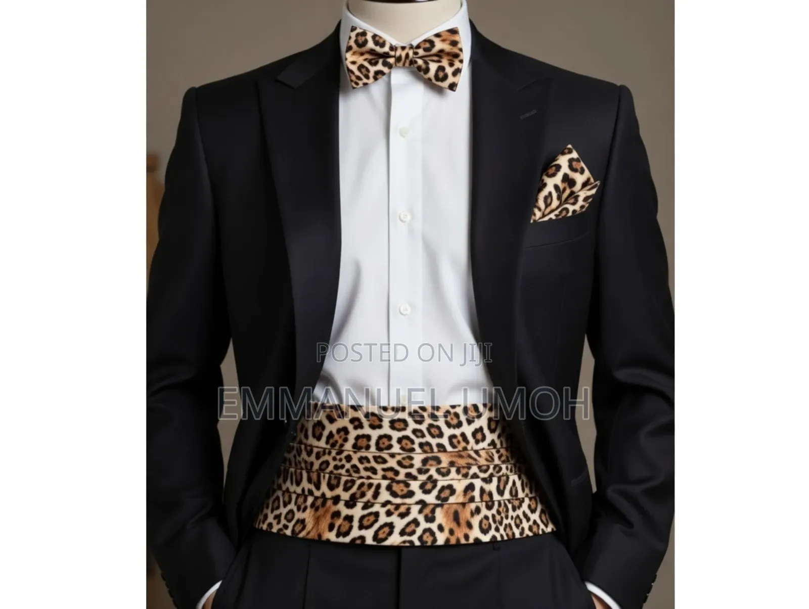 Classic Bow Tie, Cummerbund and Pocket Kerchief