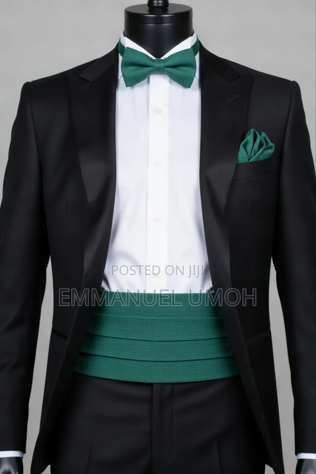 Classic Bow Tie, Cummerbund and Pocket Kerchief