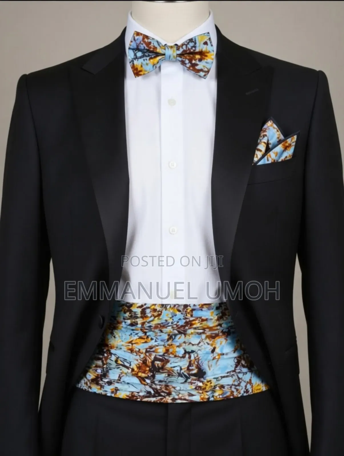 Classic Bow Tie, Cummerbund and Pocket Kerchief