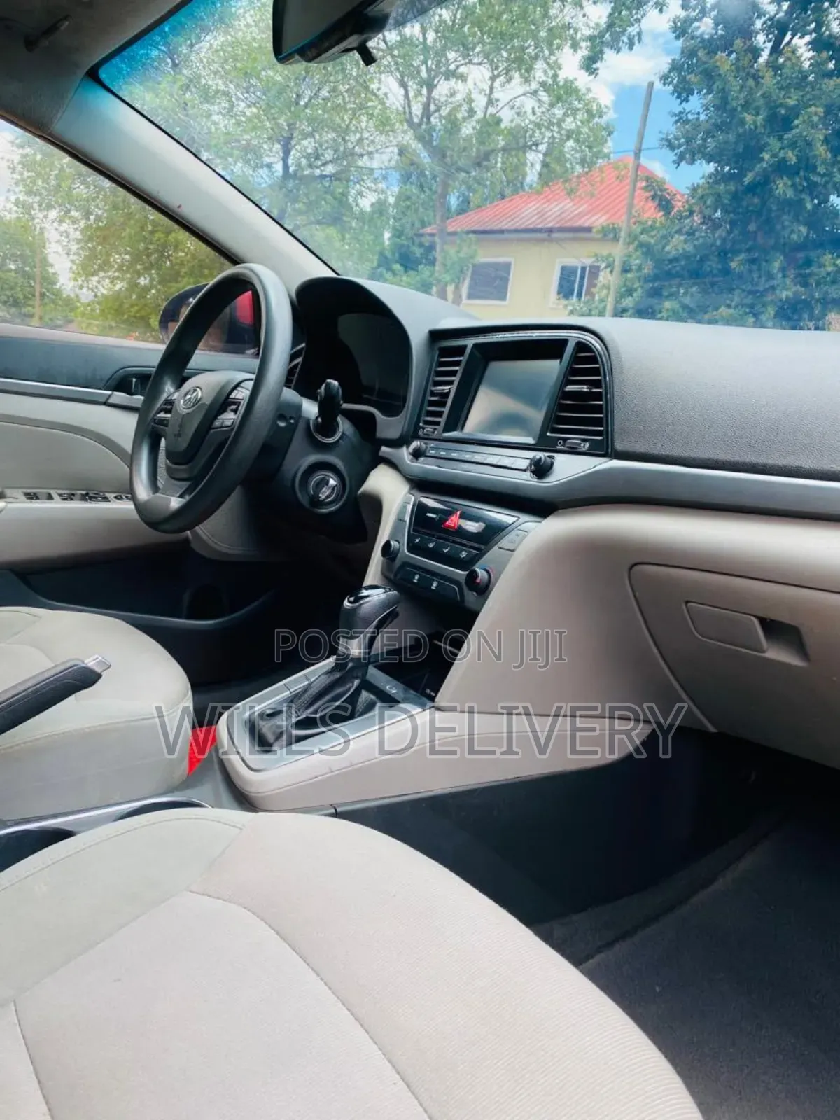 Hyundai Elantra Limited Sedan FWD (2.0L 4cyl 6A) 2017 Red