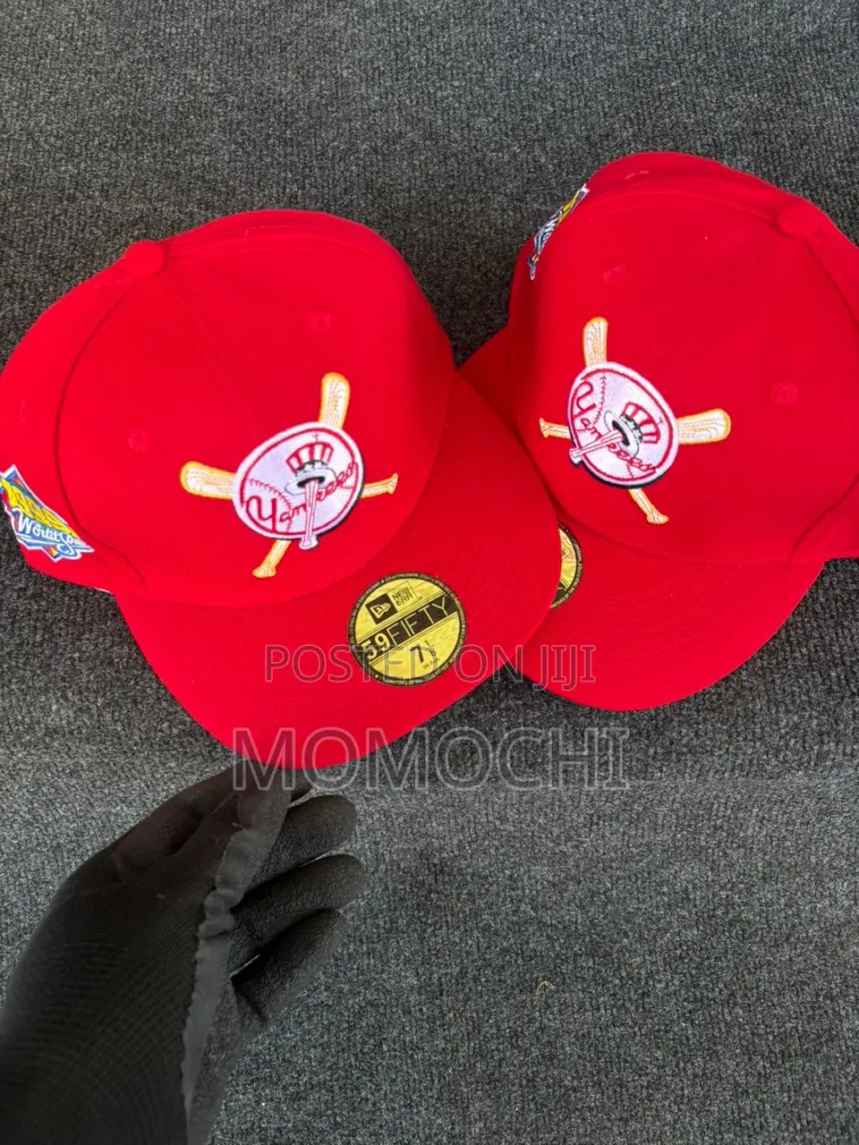 Momochi Caps