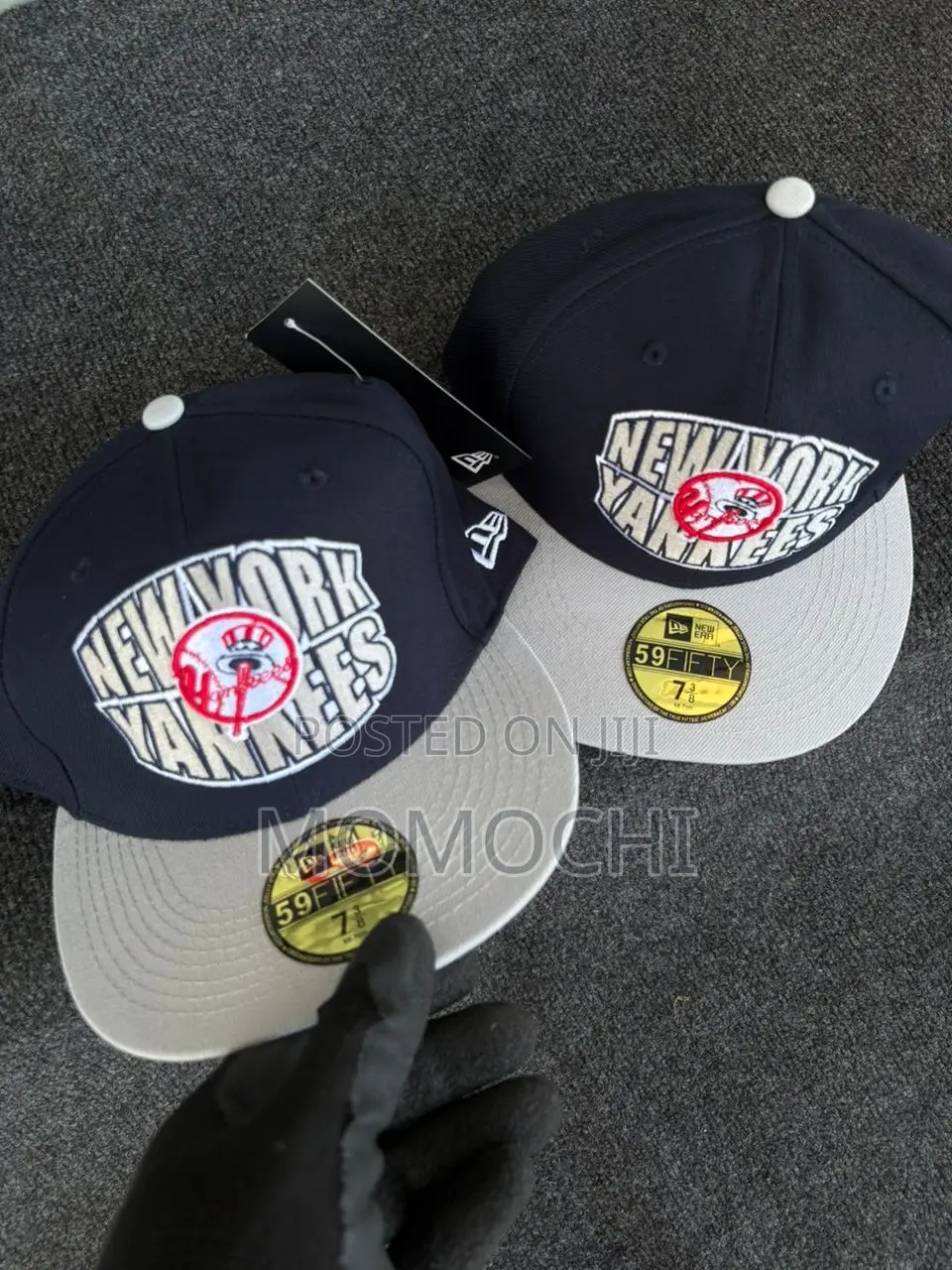 Momochi Caps