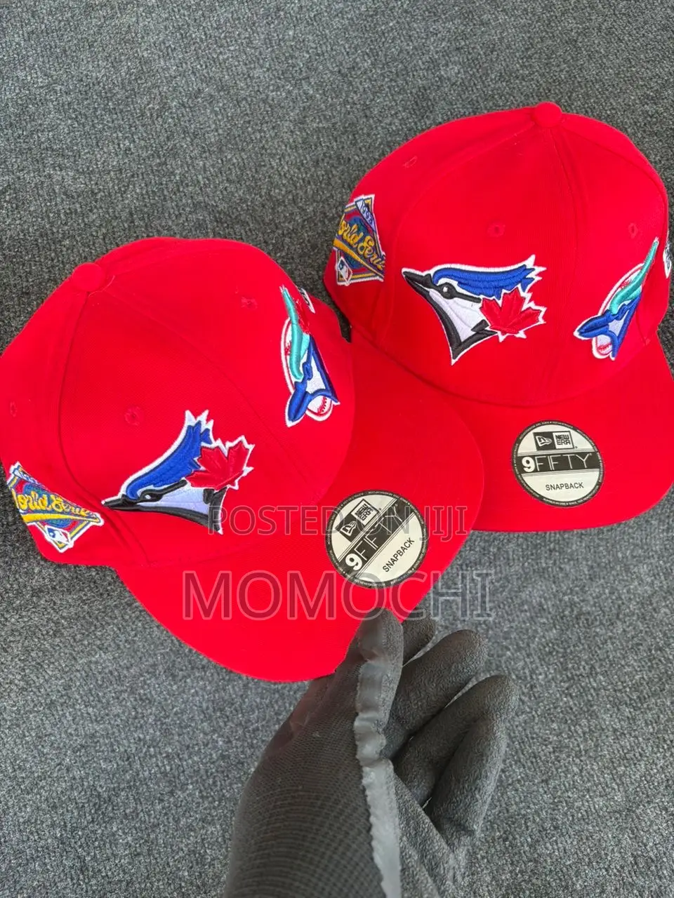 Momochi Caps