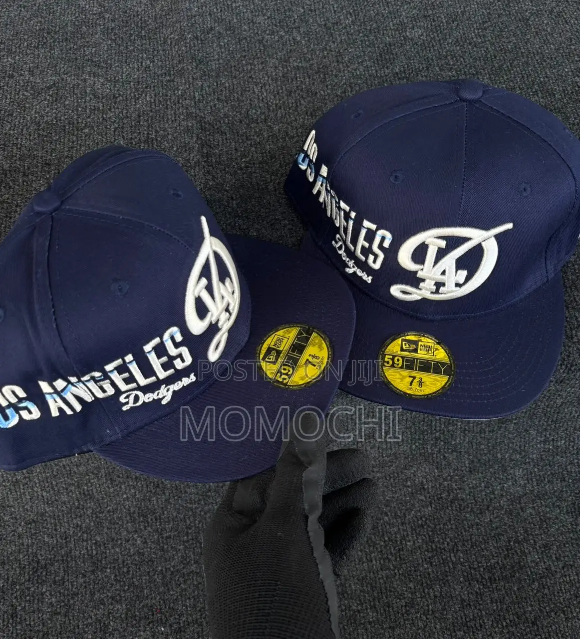 Momochi Caps