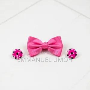 Classic Ladies Bow Tie With Matching Earrings