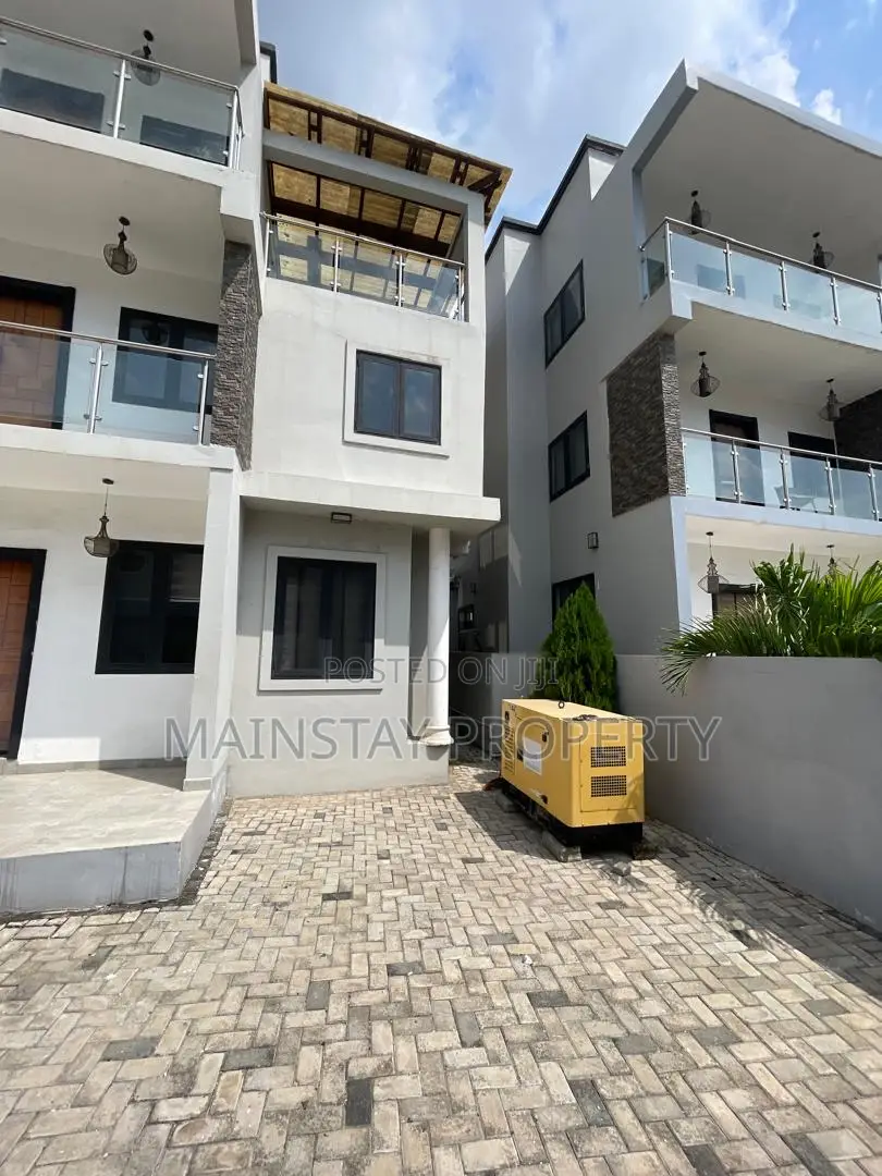 4bdrm House in Mainstay Estates, Labone for rent