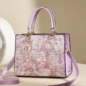 Luxury Lady's Bag 'T732108