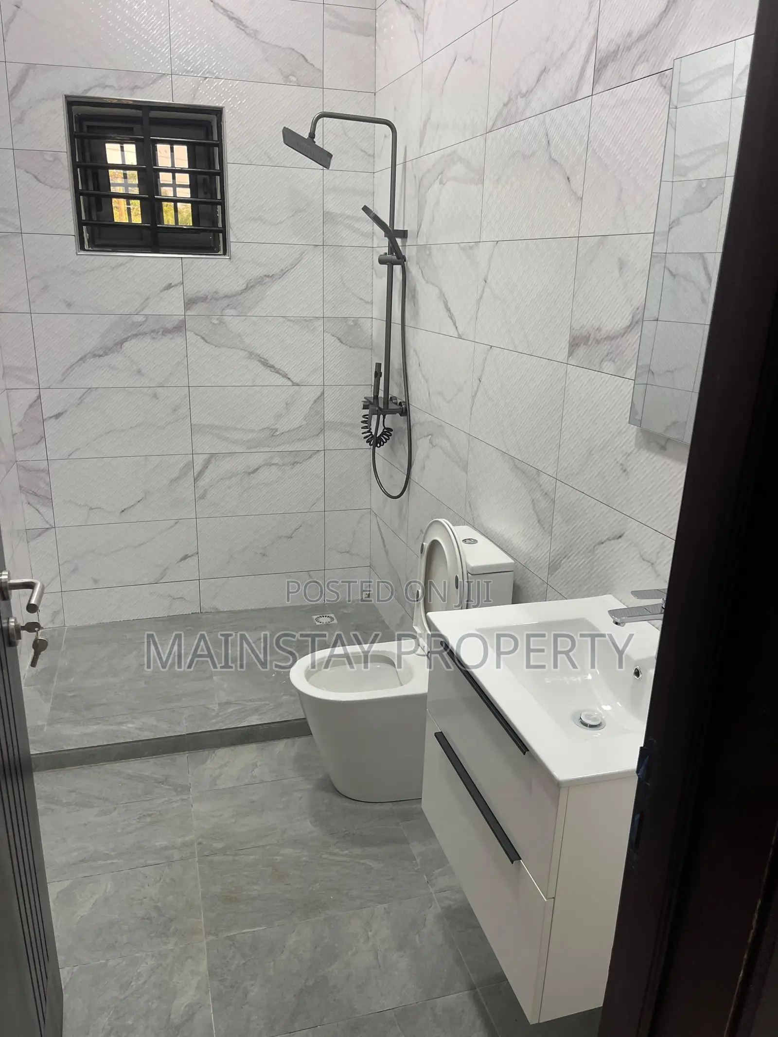 3bdrm Apartment in Mainstay Estates, Dome for rent