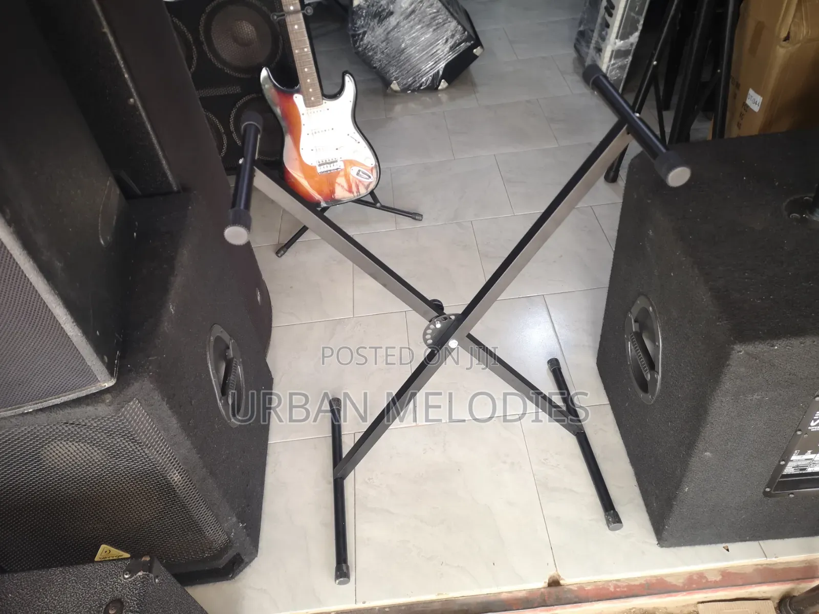 Double-x Keyboard Stand