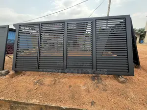 Sliding Gate