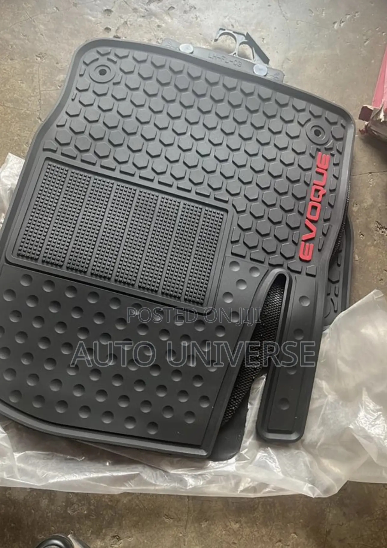 Range Rover Evoque Floor Carpet Available