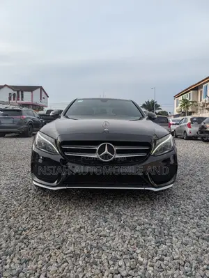 Mercedes-Benz C300 2022 Black