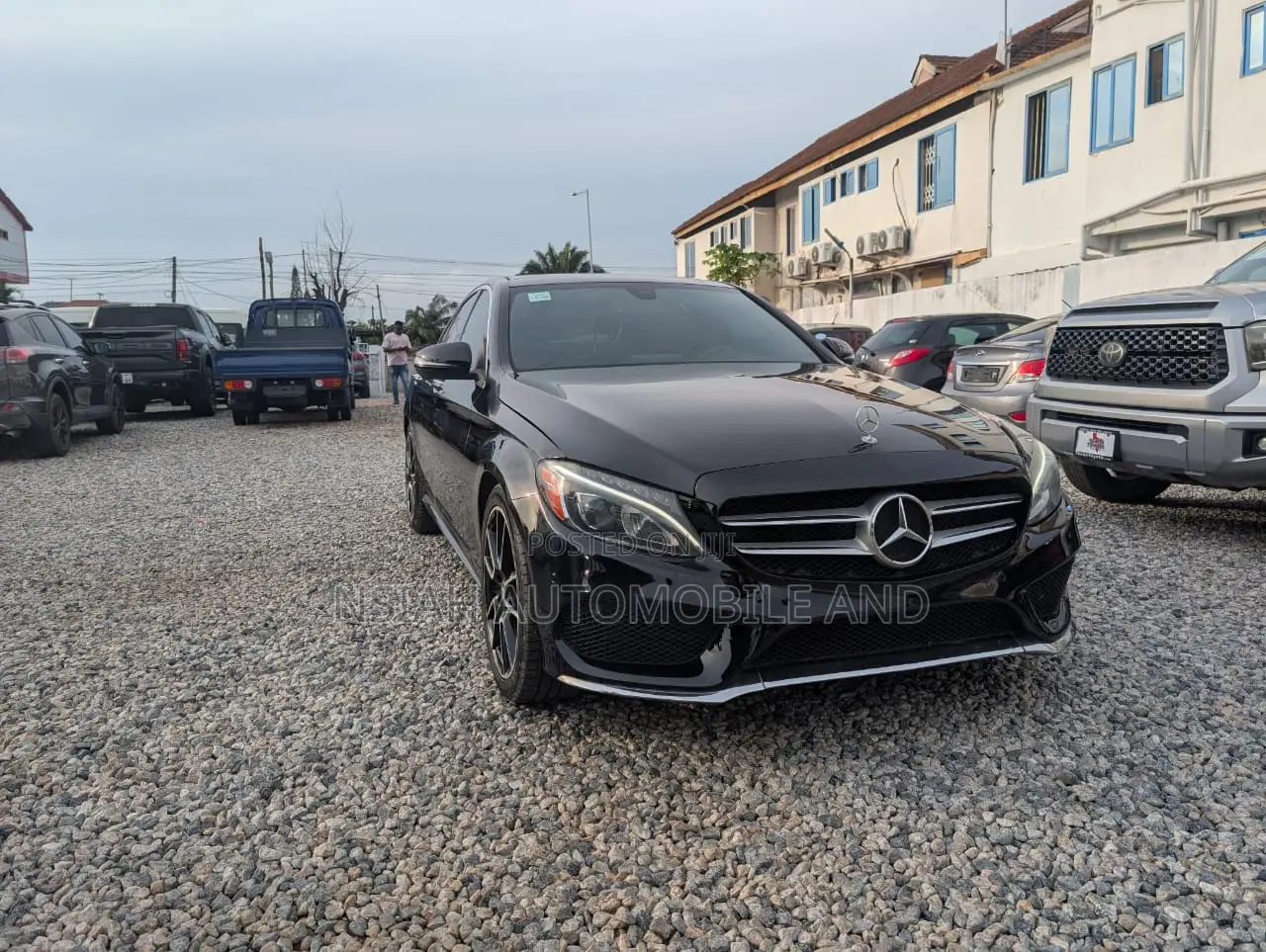 Mercedes-Benz C300 2022 Black
