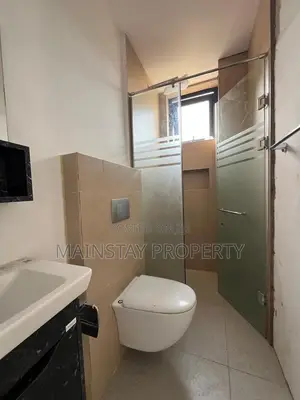 4bdrm Townhouse / Terrace in Mainstay Estates, East Legon for rent