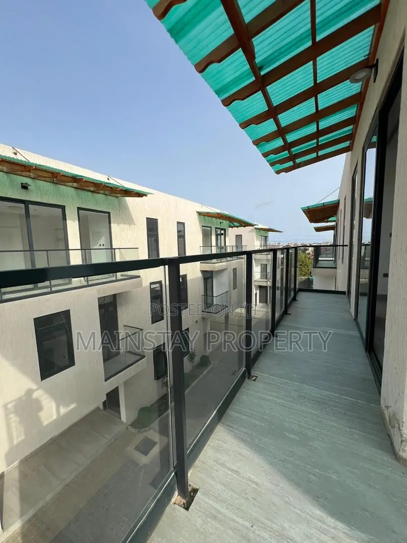 4bdrm Townhouse / Terrace in Mainstay Estates, East Legon for rent