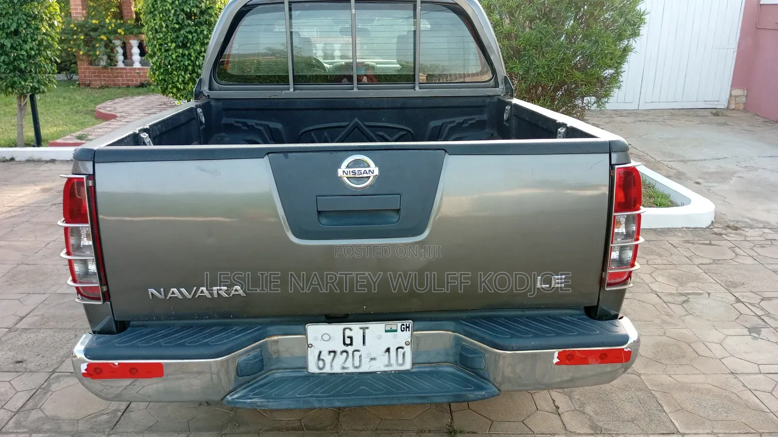 Nissan Navara 2.5 dCi 2010 Gray