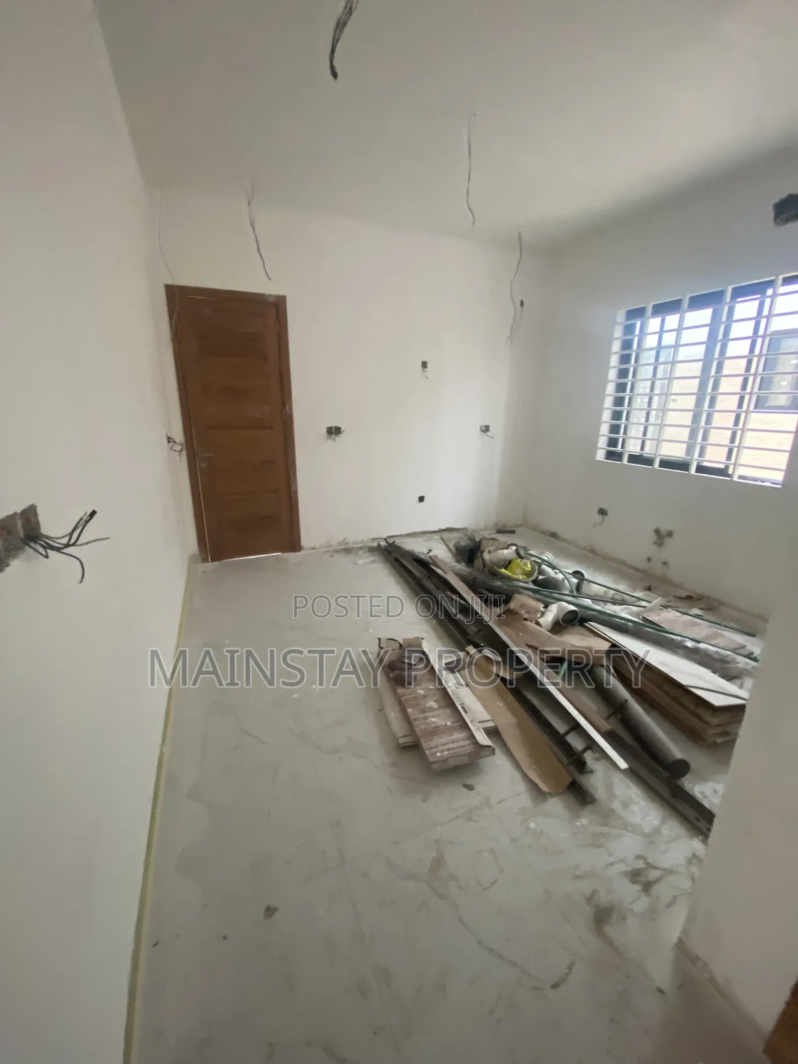 4bdrm Townhouse/Terrace in Mainstay Estates, Spintex for sale