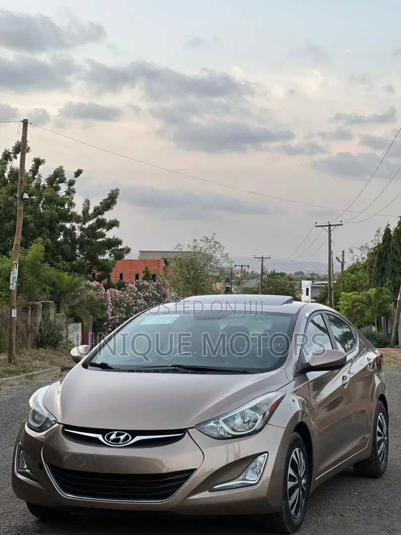 Hyundai Elantra Limited 4dr Sedan (1.8L 4cyl 6A) 2015 Brown