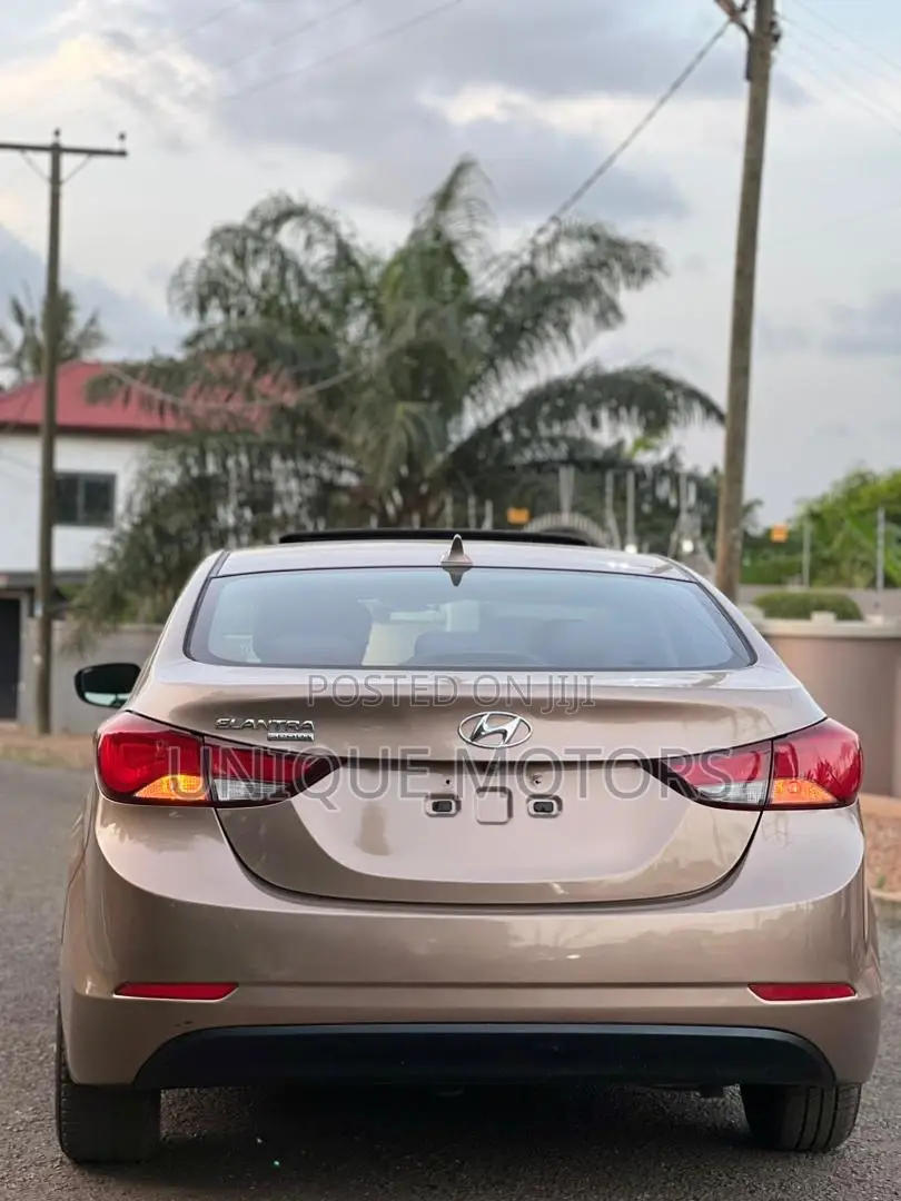 Hyundai Elantra Limited 4dr Sedan (1.8L 4cyl 6A) 2015 Brown