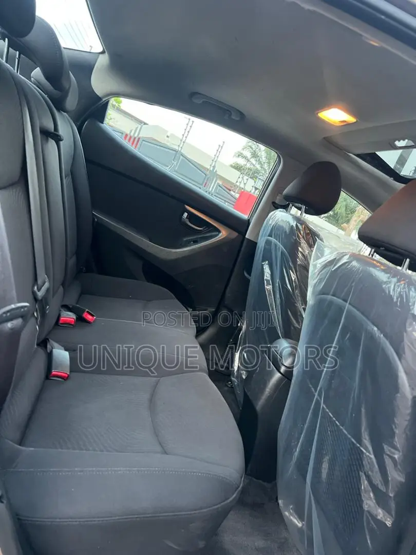 Hyundai Elantra Limited 4dr Sedan (1.8L 4cyl 6A) 2015 Brown