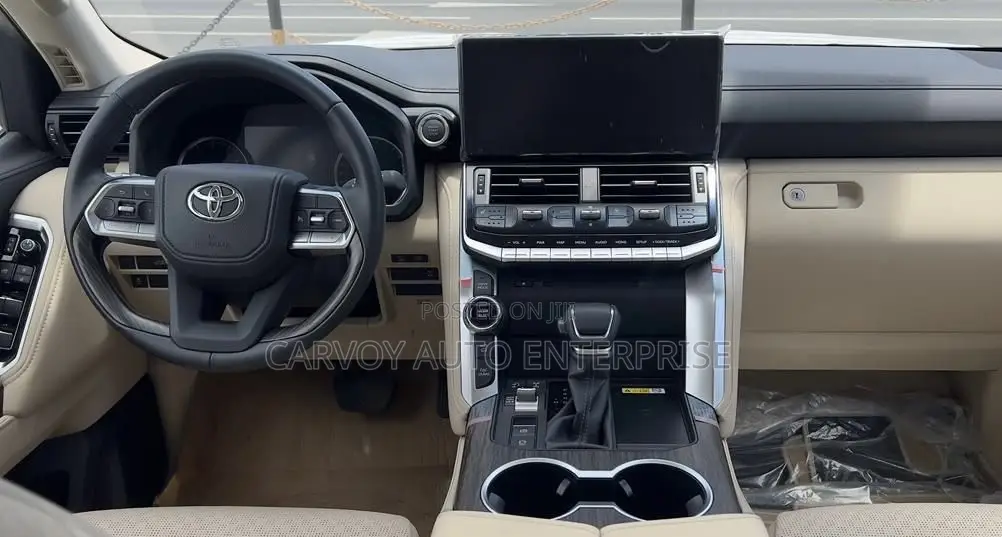 Toyota Land Cruiser 2024 Black