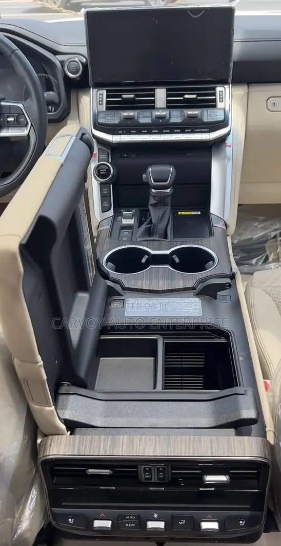 Toyota Land Cruiser 2024 Black