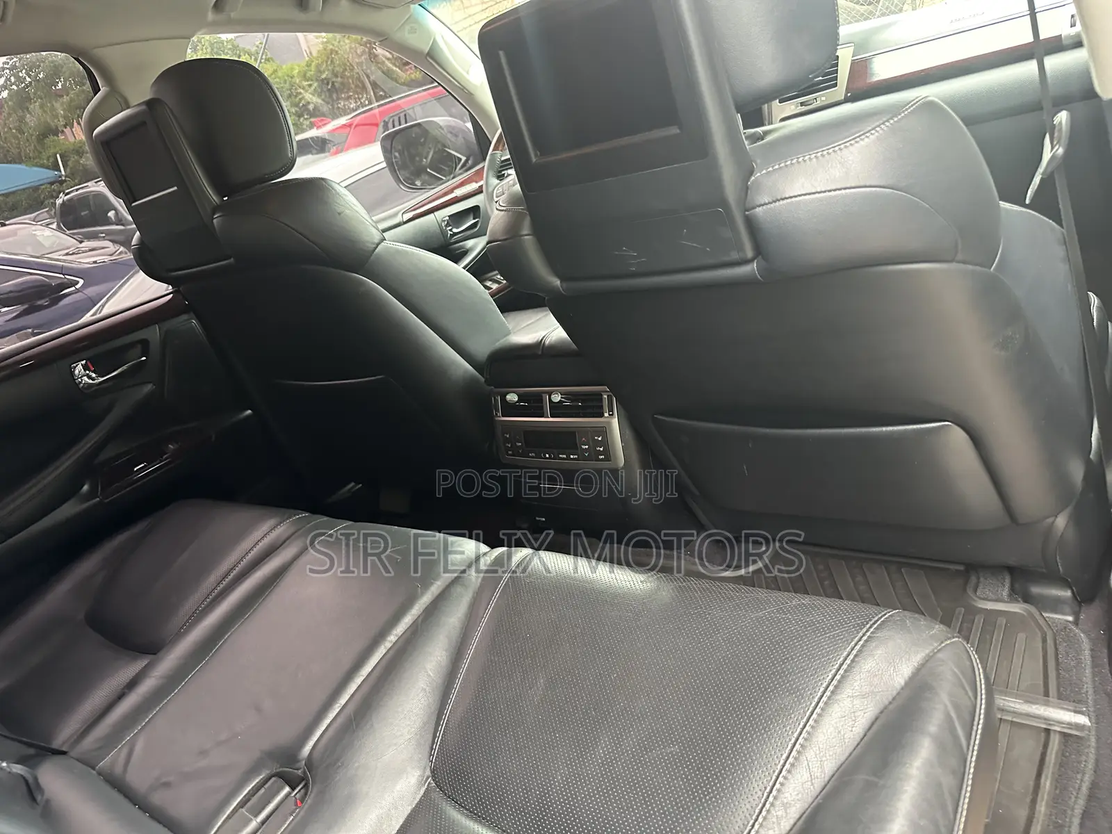 Lexus LX 2024 Black