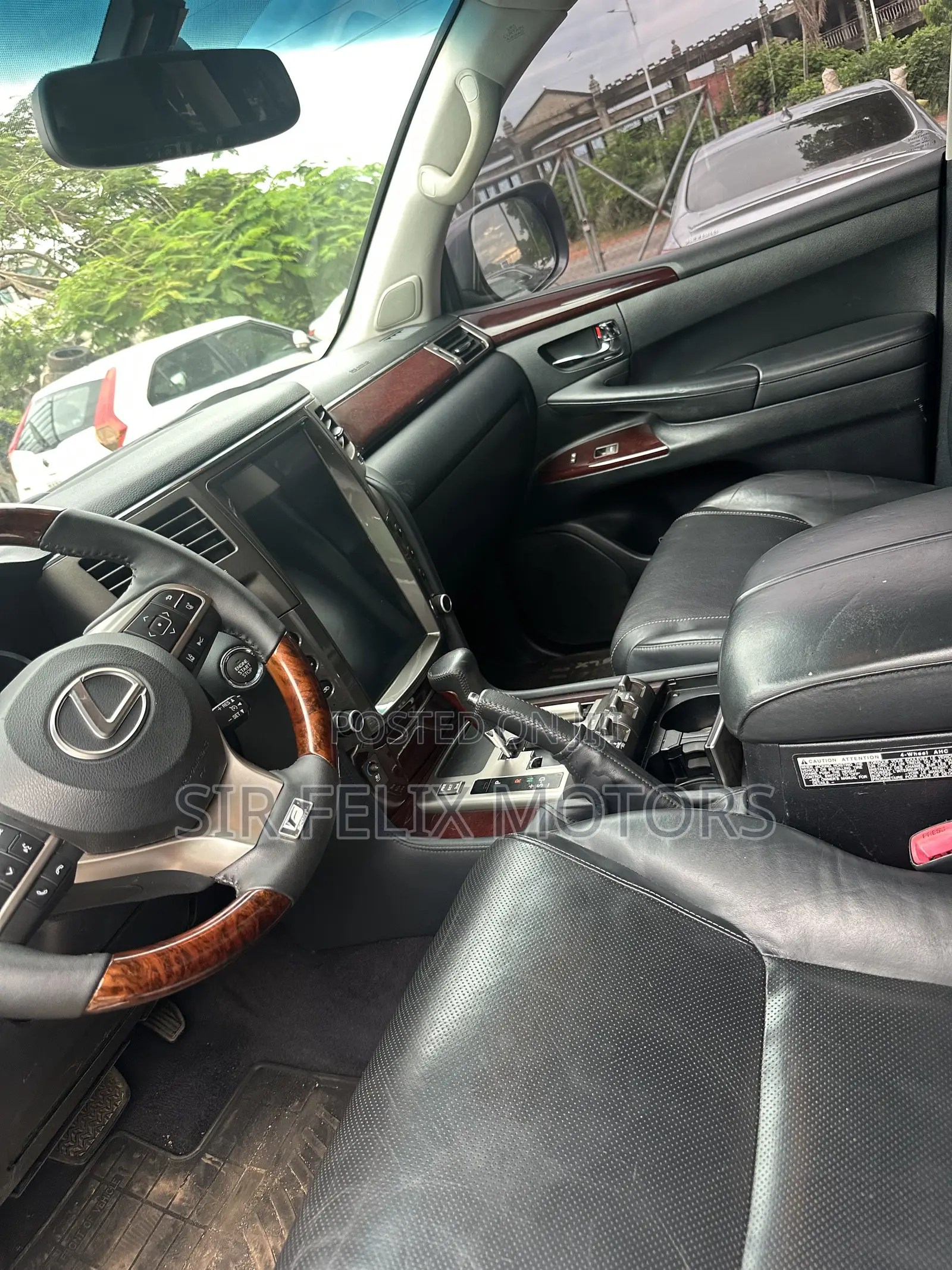 Lexus LX 2024 Black