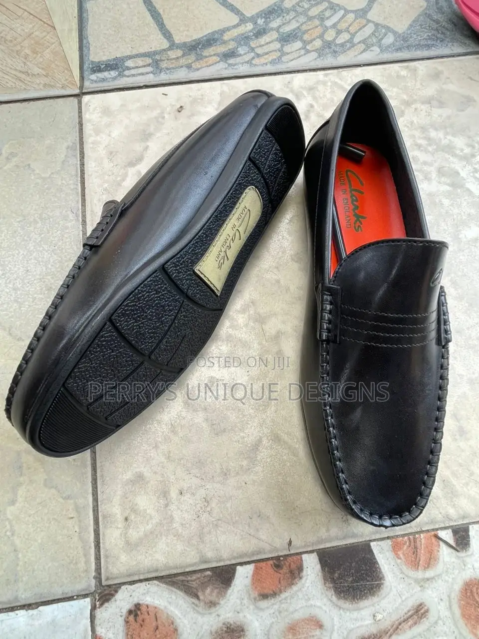 Classic Comfort Leather Loafers - Black