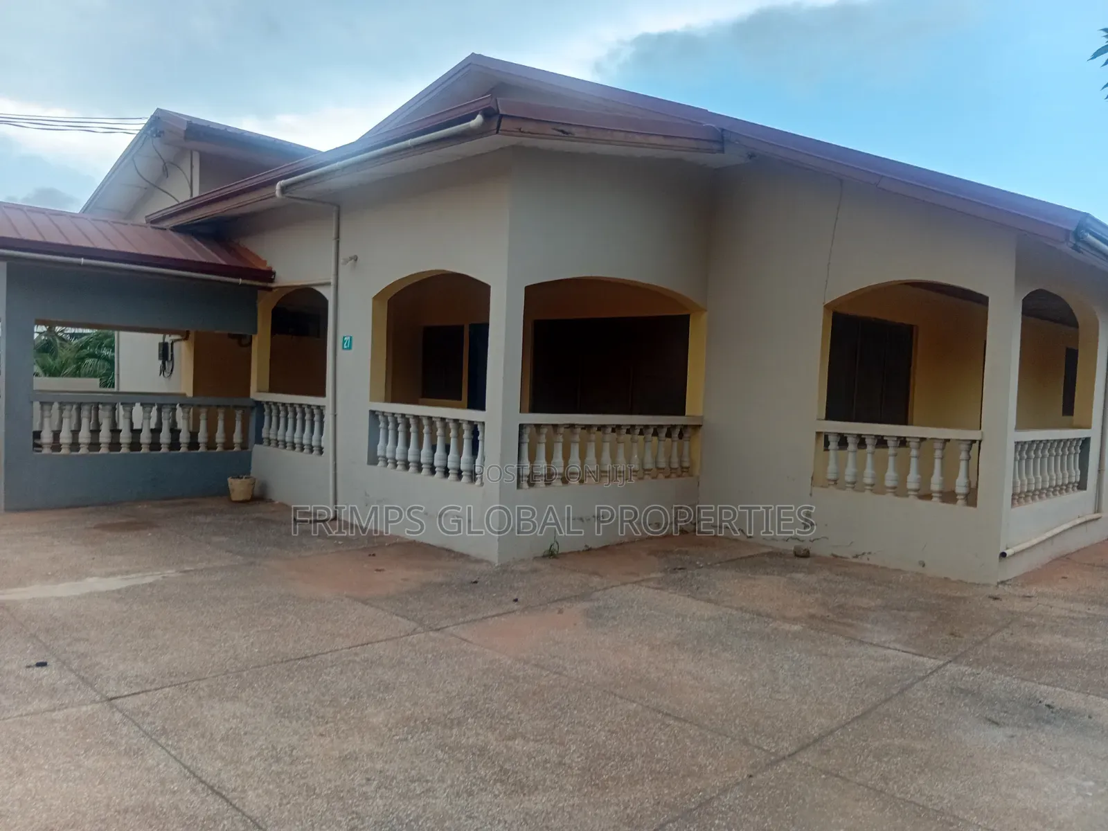 4bdrm Apartment in New Gbawe for rent