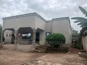 4bdrm House in Atwima Nwabiagya for sale
