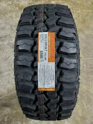 Get Your Quality Tires for Heavy Duty Trucks and Escalators