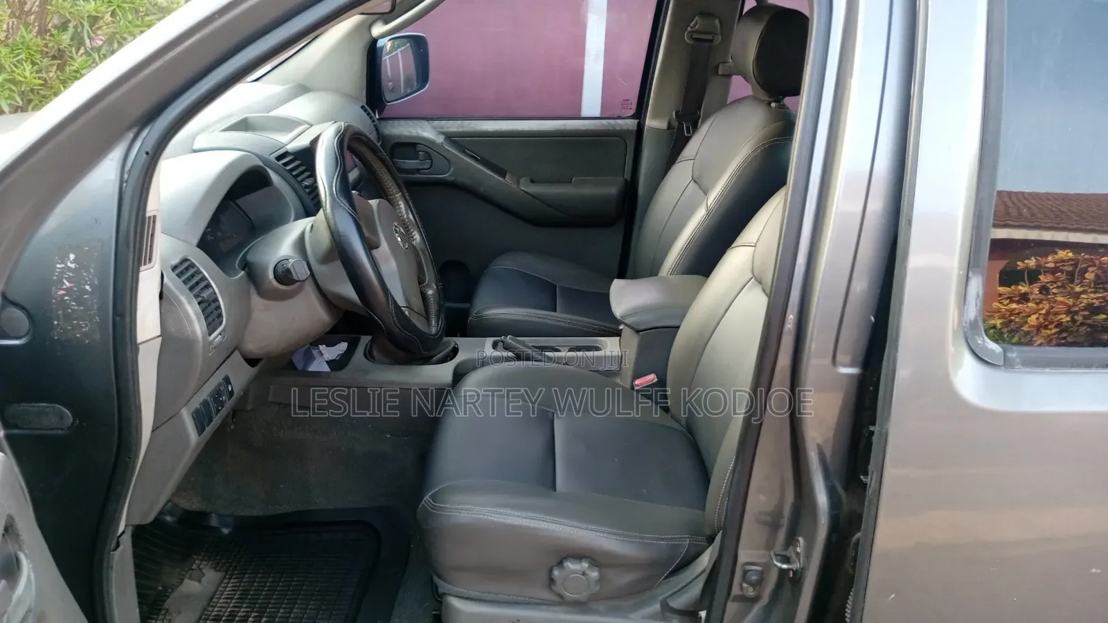 Nissan Navara 2.5 dCi 2010 Gray