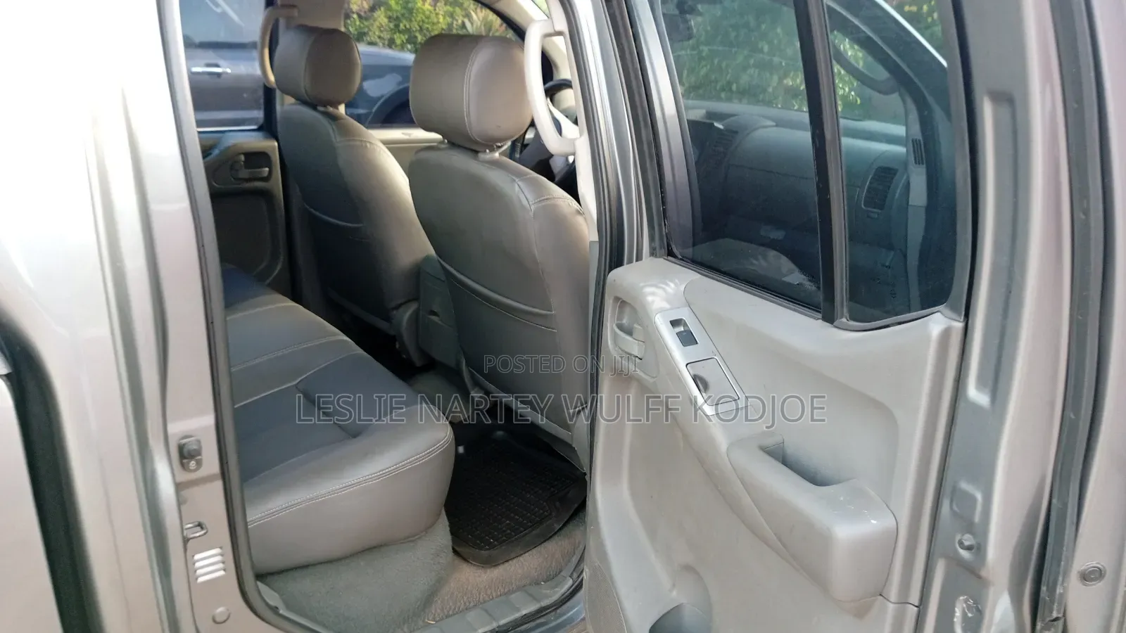 Nissan Navara 2.5 dCi 2010 Gray