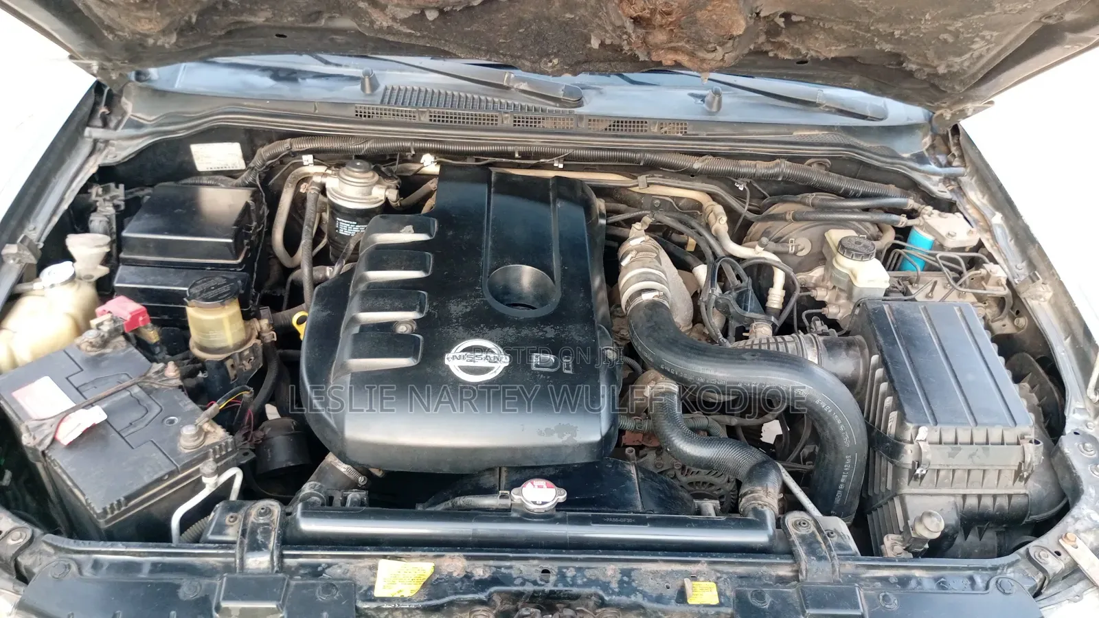 Nissan Navara 2.5 dCi 2010 Gray