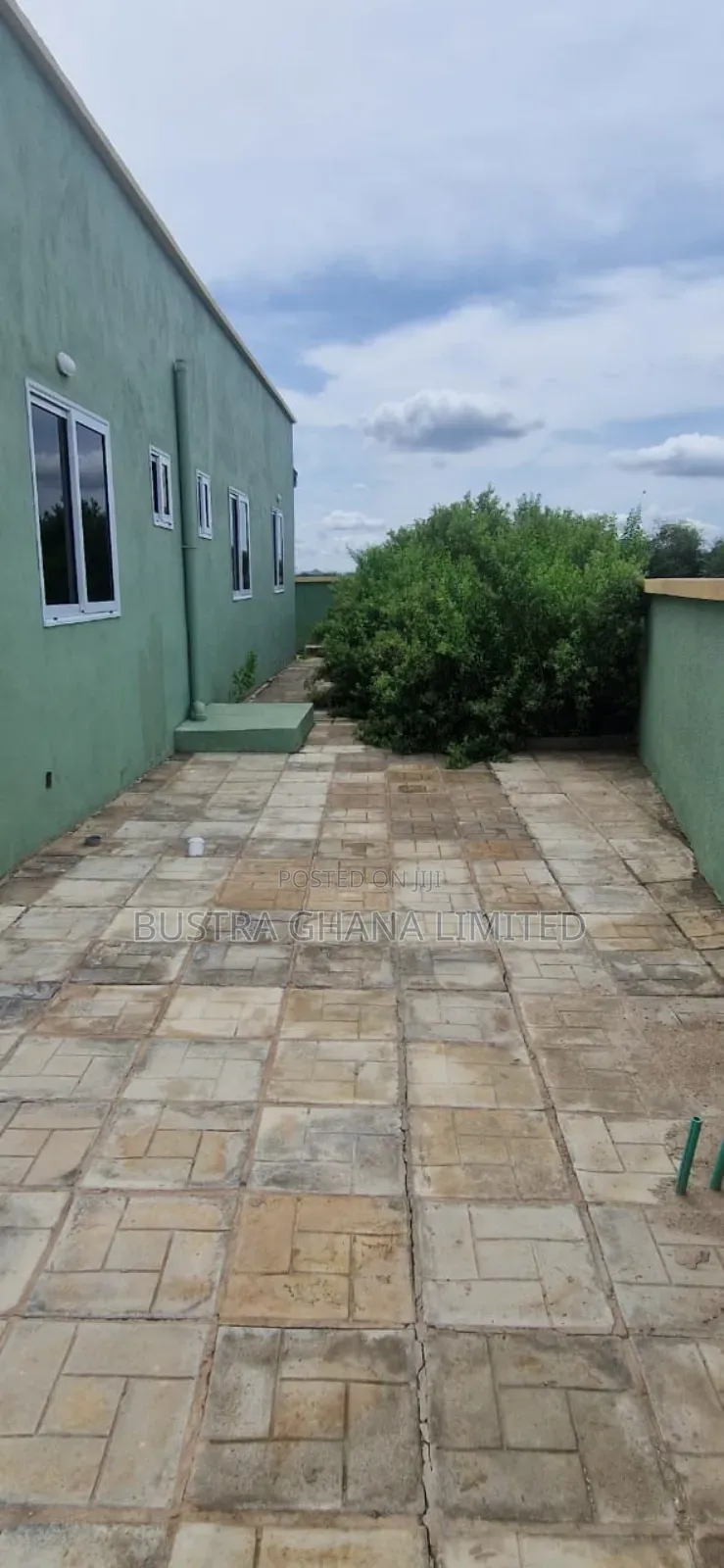 3bdrm House in Adom City Comm. 25, Tema Metropolitan for sale