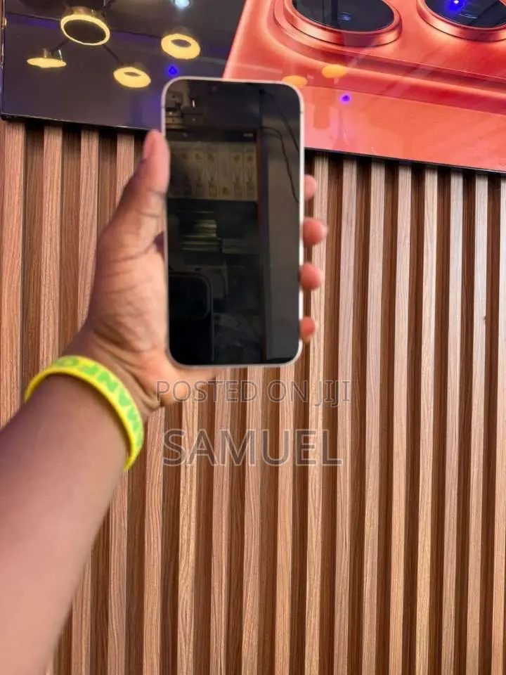 Apple iPhone 14 Pro 256 GB Gold