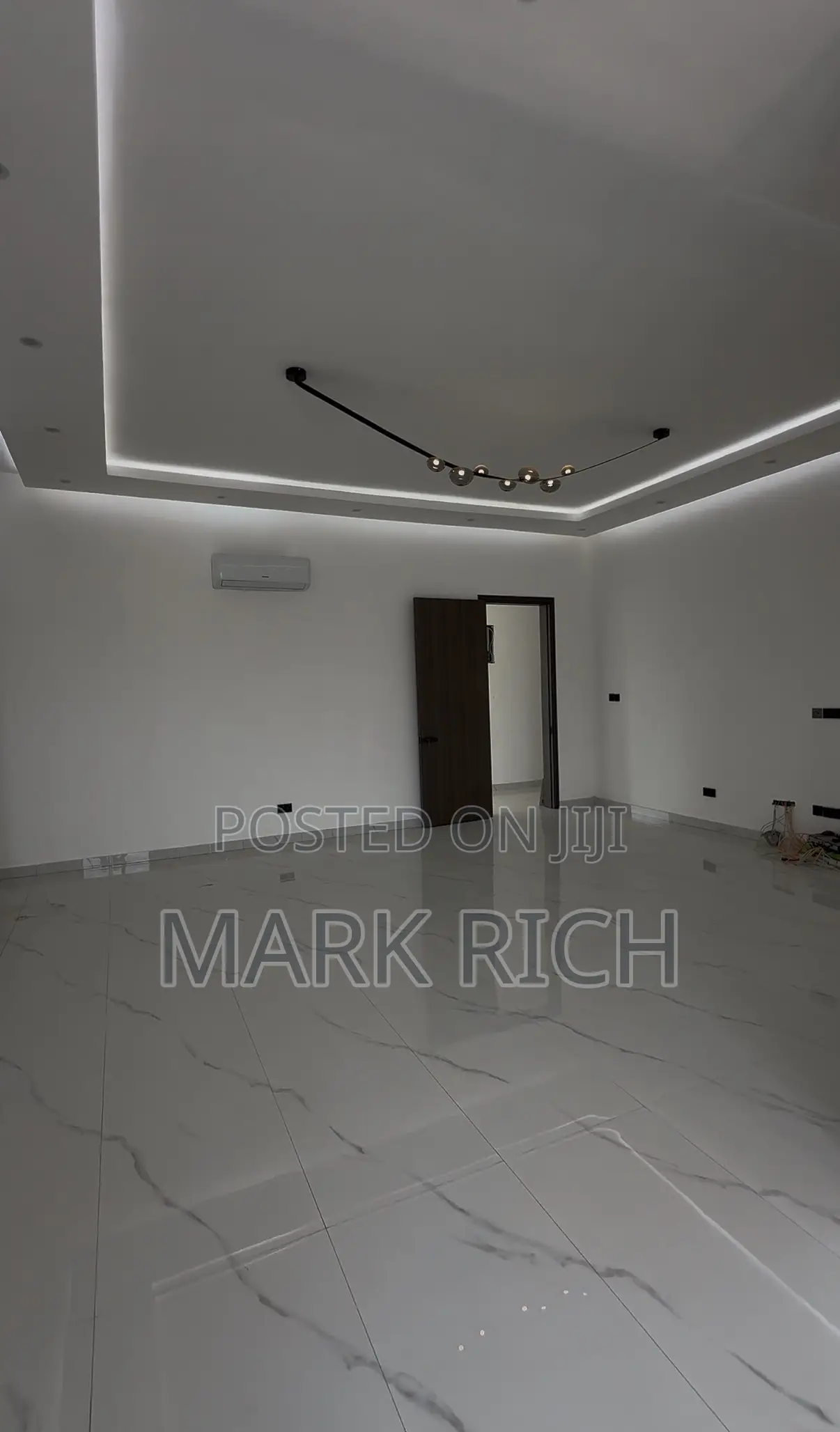 4bdrm House in Ashaley Botwe for sale